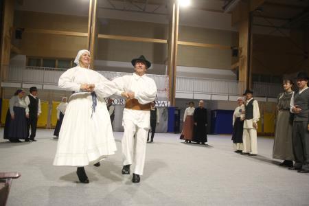 10 MEDNARODNI FOLKLORNI FESTIVAL KD RAKEK 41 FOTO LJUBO VUKELIČ